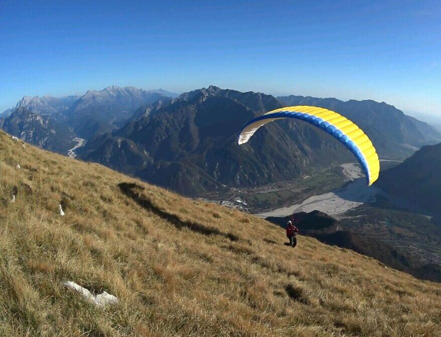 maurizio-tassinari-scuola-di-volo-umbria